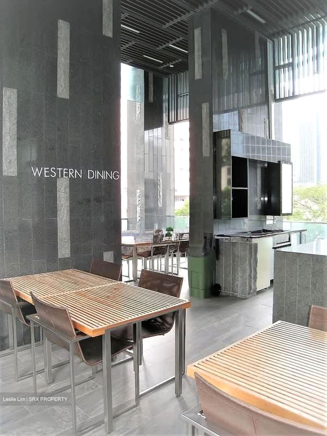 Lincoln Suites (D11), Condominium #559597451